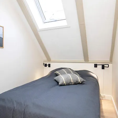 8 Person In Appartement *